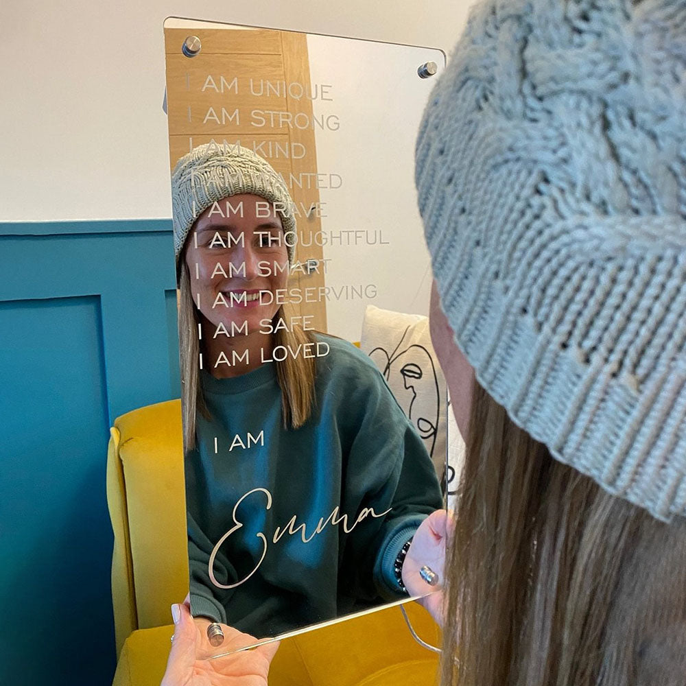 I Am Mirror Light